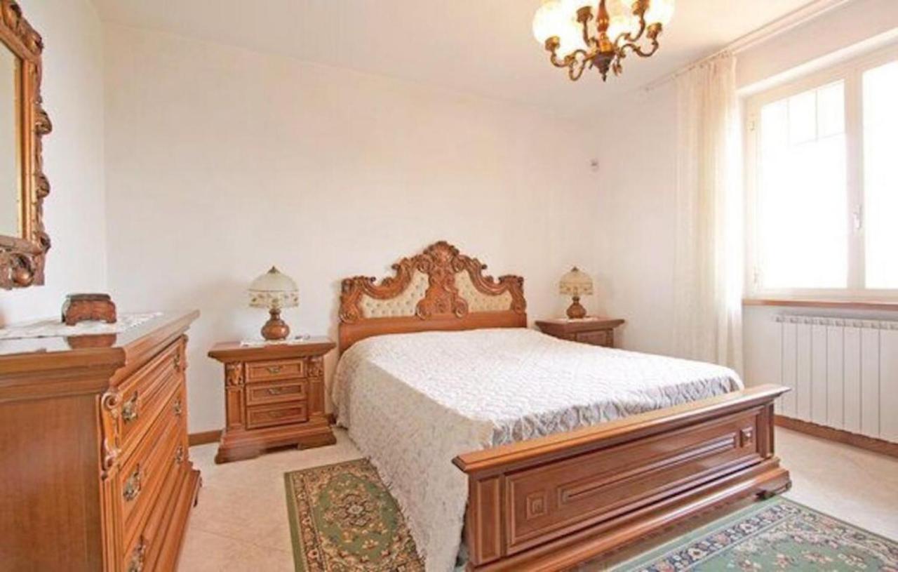 Villa Las Palmas By Nicola Real Estate Corsanico-Bargecchia Kültér fotó